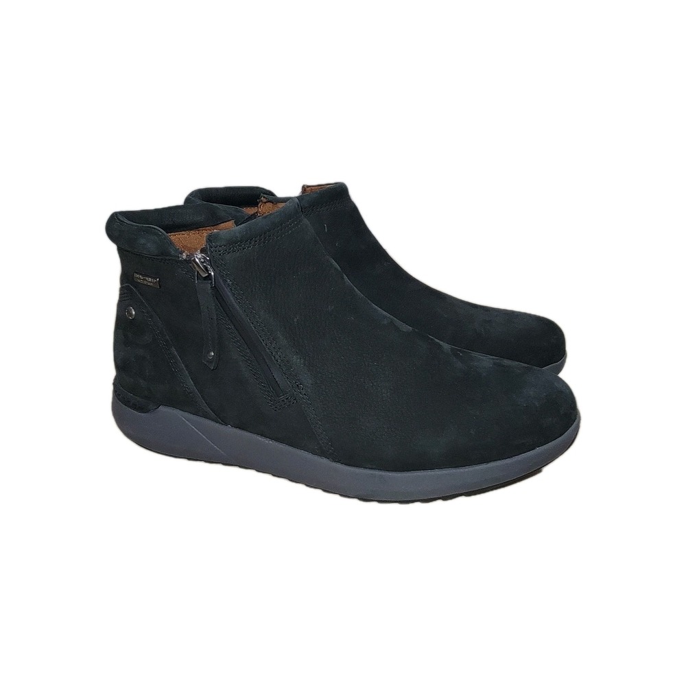 Cobb Hill Sklar Black Suede Waterproof Ankle Boots Women's Size 10 W Comfort Zip